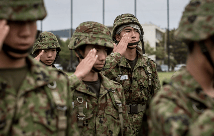 5國軍艦闖臺海！信號太危險，解放軍3大海域?qū)崗椛鋼?，全球緊盯