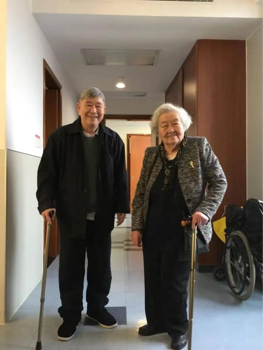 突發(fā)訃告！大師在上海逝世，享年95歲，享受國務(wù)院特殊津貼